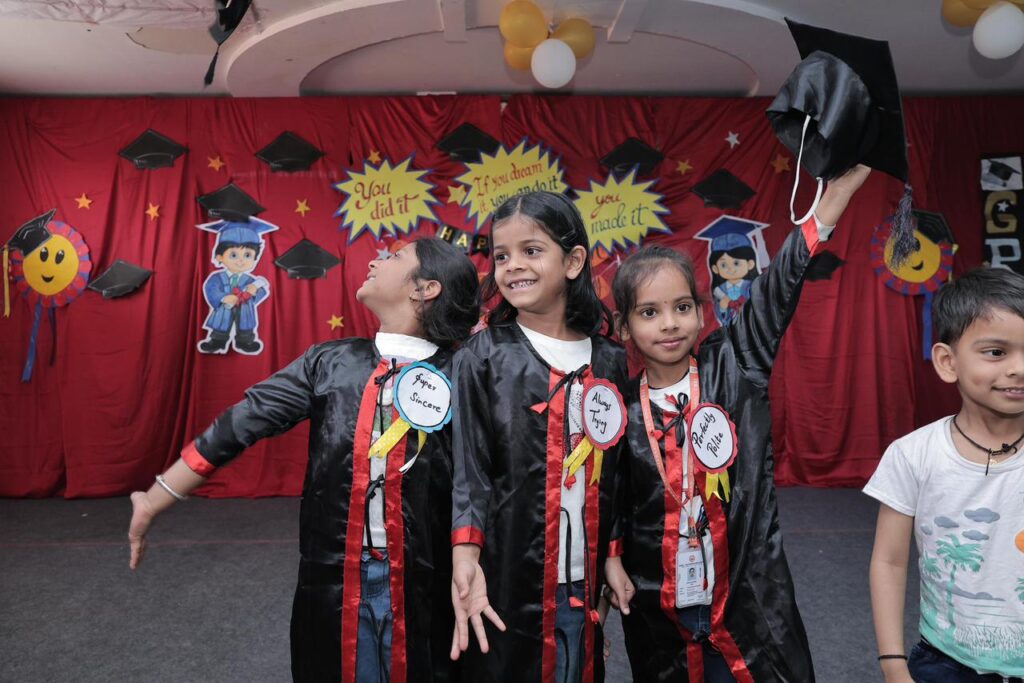 kesar_kindergarten_intetnational-school_graduation_celebration